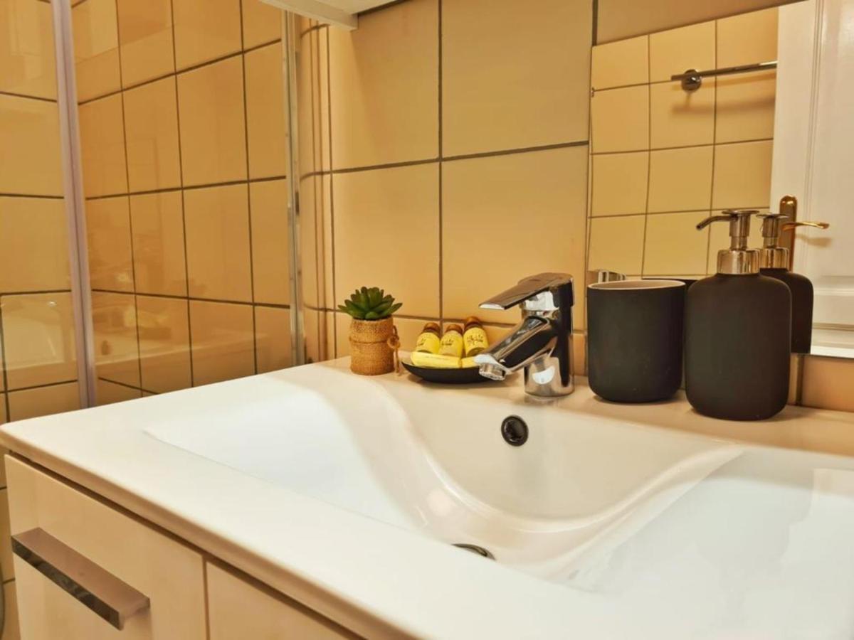 Apartment Vedrana Ровінь Екстер'єр фото
